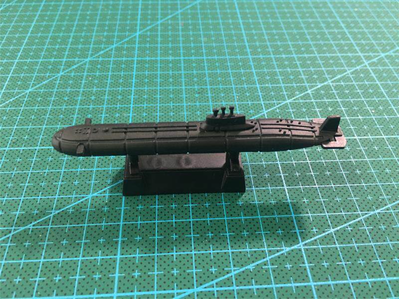 Finished mini submarine model Soviet Russia Navy Typhoon class ballistic missile submarine full 50