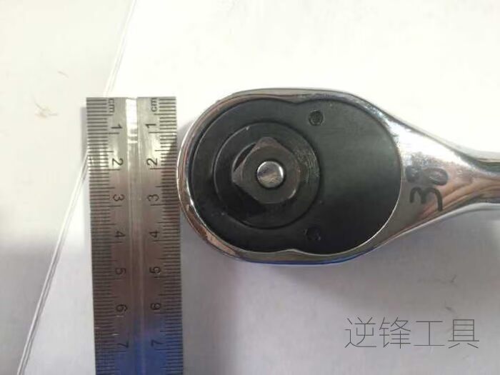 [Công cụ lùi] Công cụ cầm tay Cờ lê loạt nhanh - Dụng cụ cầm tay máy khoan pin dewalt chính hãng