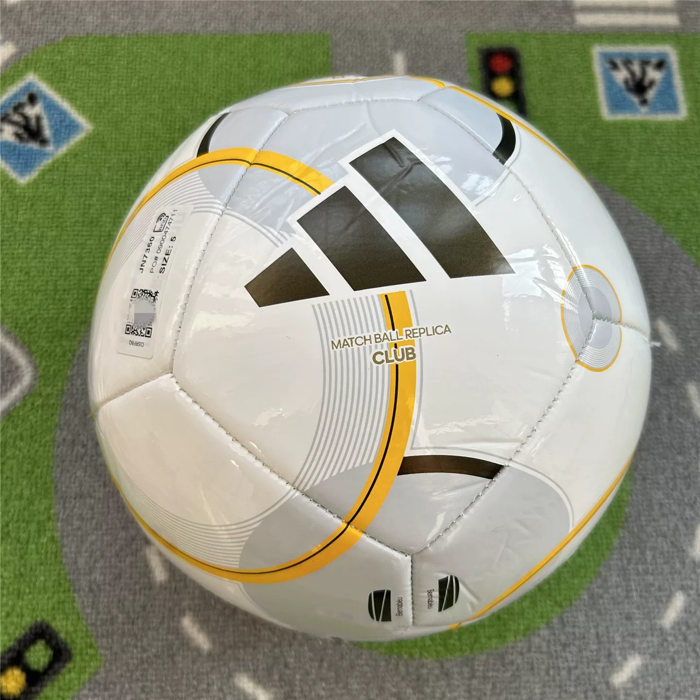 Настоящая Adidas Real Madrid REAL MADRID сезон 25-26 номер 5 тренировочная футбольная игра JN7360