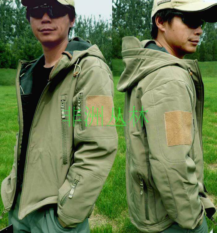 Waterproof sharkskin soft shell fleece windbreaker outdoor military fans men's spring and autumn clothing tactical assault jacket jacket