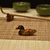 Mandarin duck tea dial holder Tea clip holder Duck creative hotel hotel chopstick holder Pen holder Tea ceremony tea pet ornaments
