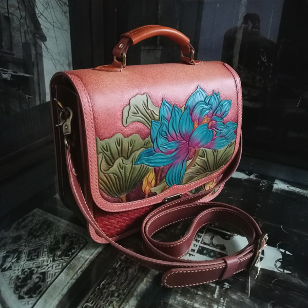 Handmade Tannic Cow Leather Girl Bag Booking leather Painted Blue Lotus Woman's Handbag Diagonal Satchel