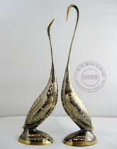 Pakistan Bronze Instrumental Long Neck Couple Swan Handicrafts Swan Furnishing Gift Box Wedding Gifts 