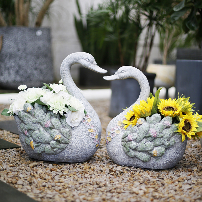 (Qingkura special price RMB109  ups) Creative swan flowerpots Swaying Pieces Patio courtyard Animals Decorative Balcony Garden Arrangement
