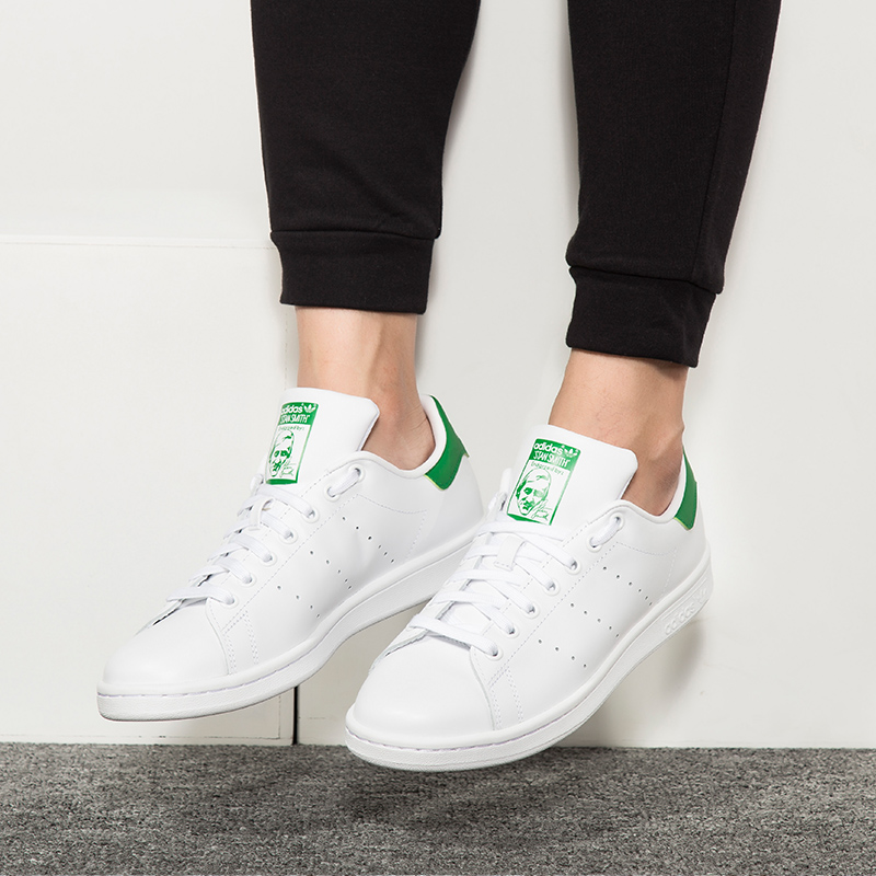 Giày thể thao nam Adidas giày nữ cỏ ba lá Smith giày trắng đuôi xanh đôi giày thoáng khí giày thông thường - Dép / giày thường giày sneaker nike
