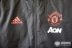 Thành phố di chuyển mát mẻ đích thực adidas adidas thi đấu đào tạo bóng đá xuất hiện áo khoác nam Manchester United áo khoác cotton CW7626 - Quần áo độn bông thể thao Quần áo độn bông thể thao