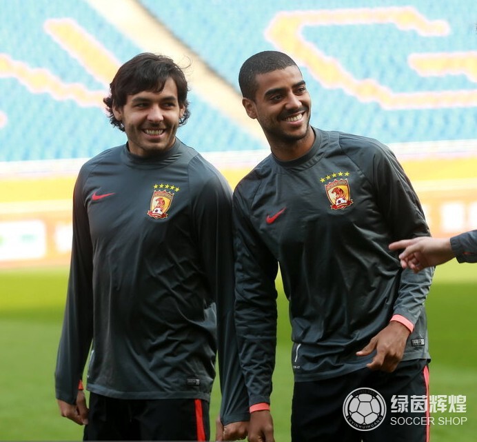 777206 Nike Nike Super League Guoan Evergrande Ultra-Thin Sun Protection Sharkskin Player Version Football Training Raincoat