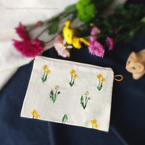 Harvest US Market-Travel Harvest Art Fresh and Cute Embroidered Daisy Mushroom Mushroom Change Bag Miscellaneous Bag