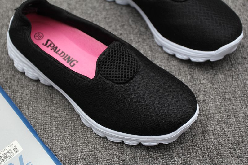 Mùa hè thoáng khí nhẹ thời trang mẹ giày nữ low-top giày thường nước nổi giày nữ nhẹ dép crocs nữ