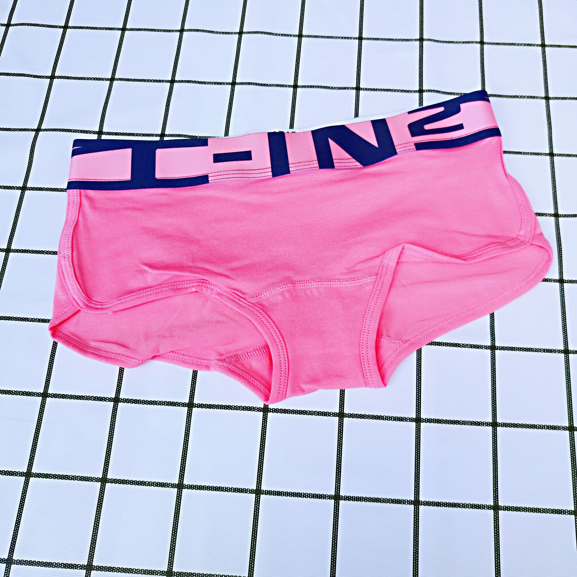 Gu Ge của cửa hàng đẹp trai T tam giác bốn góc les các cặp vợ chồng ladies bông rộng vành lớn kích thước đồ lót đầy đủ 66 quần lót đôi nam nữ in hình ngộ nghĩnh