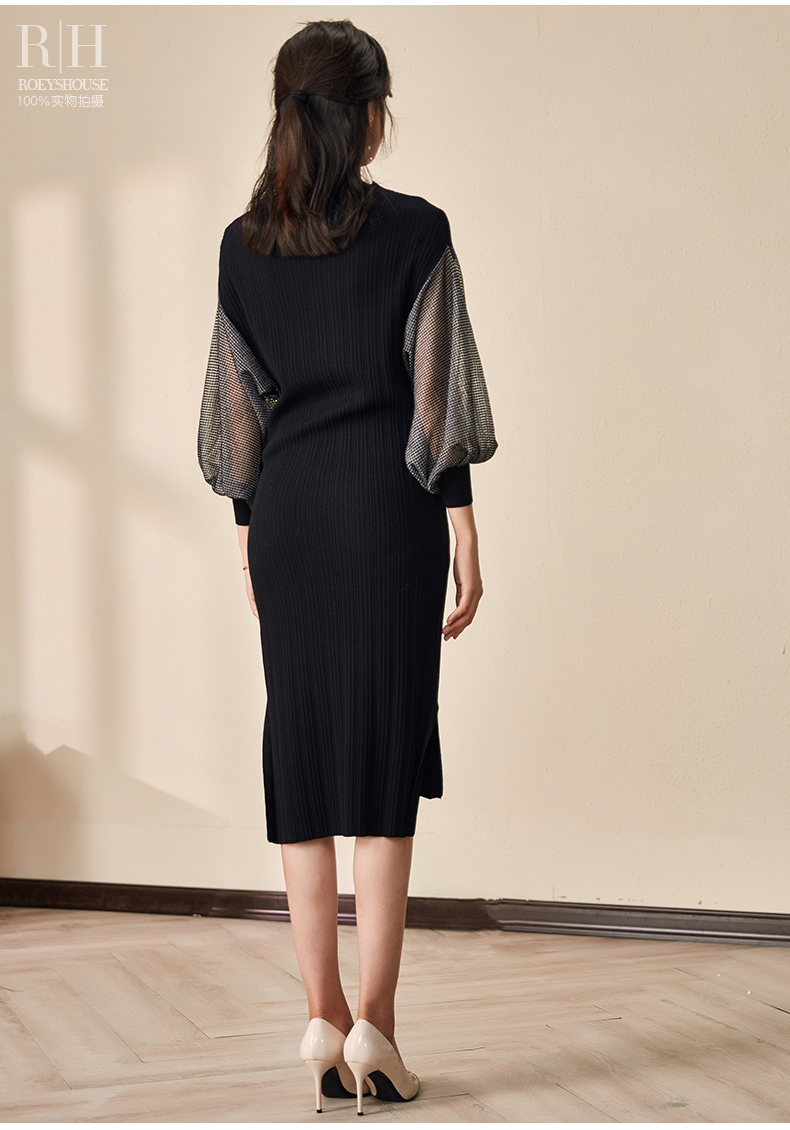 Luoyi áo len gốc váy 2018 mùa thu khí mới màu đen Mỏng ấm knit váy dài 5269 áo len cổ lọ nữ form rộng
