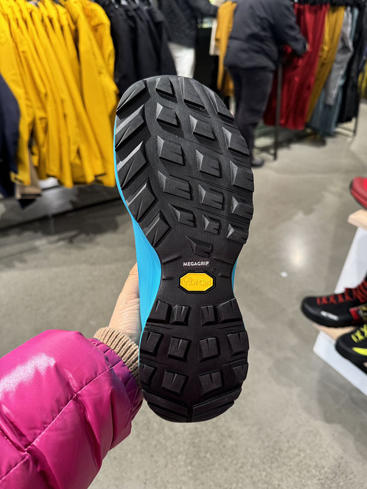 Arcteryx amaos aura mid u подходит для мужчин и женщин помощь кружево V дно обувь ARC'TERYX / Archaeopteryx 