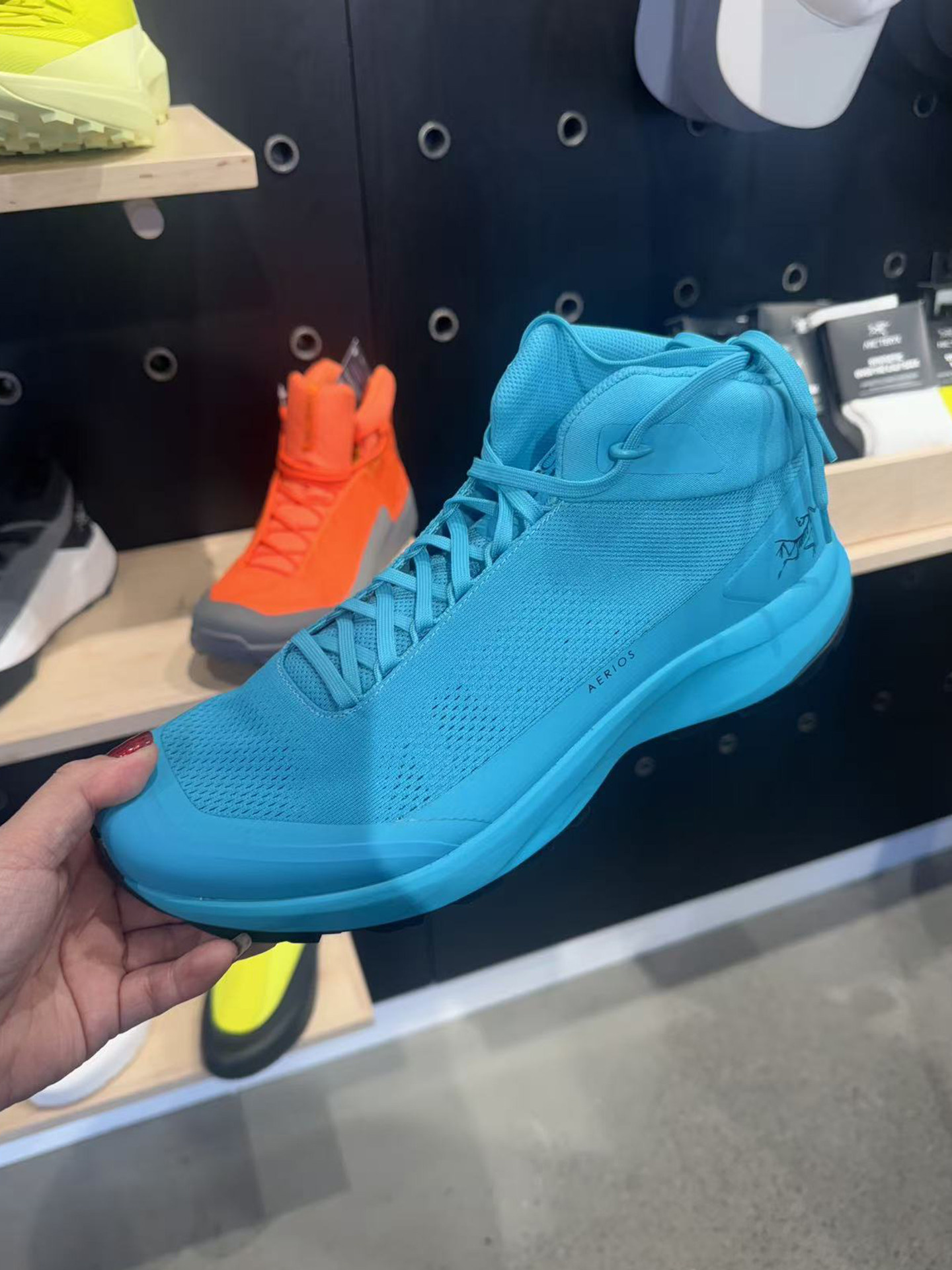 Arcteryx amaos aura mid u подходит для мужчин и женщин помощь кружево V дно обувь ARC'TERYX / Archaeopteryx 