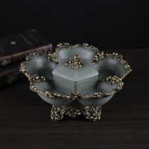 Grid with lid Dried fruit plate Living room creative household Nordic candy snack plate Simple coffee table Luxury fruit plate