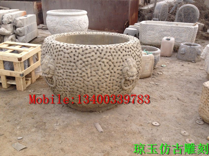 Old stone fish tank, stone carving fish tank, bluestone stone tank, stone tank, courtyard fish tank 071