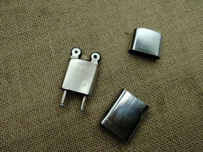 Ba túi cổ phiếu chính hãng trong thập niên 80 mới chống lại các cuộc phản công tự vệ bằng bật lửa chiến tranh, bật lửa chiến tranh Việt Nam - Bật lửa bật lửa dupont giá rẻ