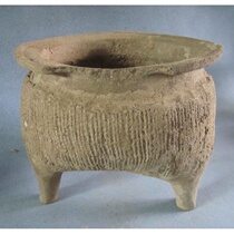 Old antique pottery pottery exquisite big one Western Zhou three-legged Jin pottery