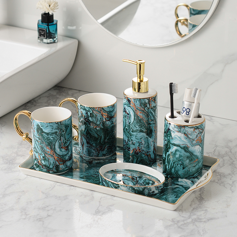 Light extravagant bathroom with five sets of sets European style minimalist wash toiletry items Toothbrushing Gargle Cup-like plate Room Bathroom Pendulum