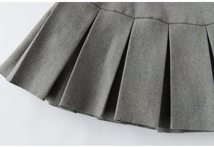 Chân váy xếp lớp