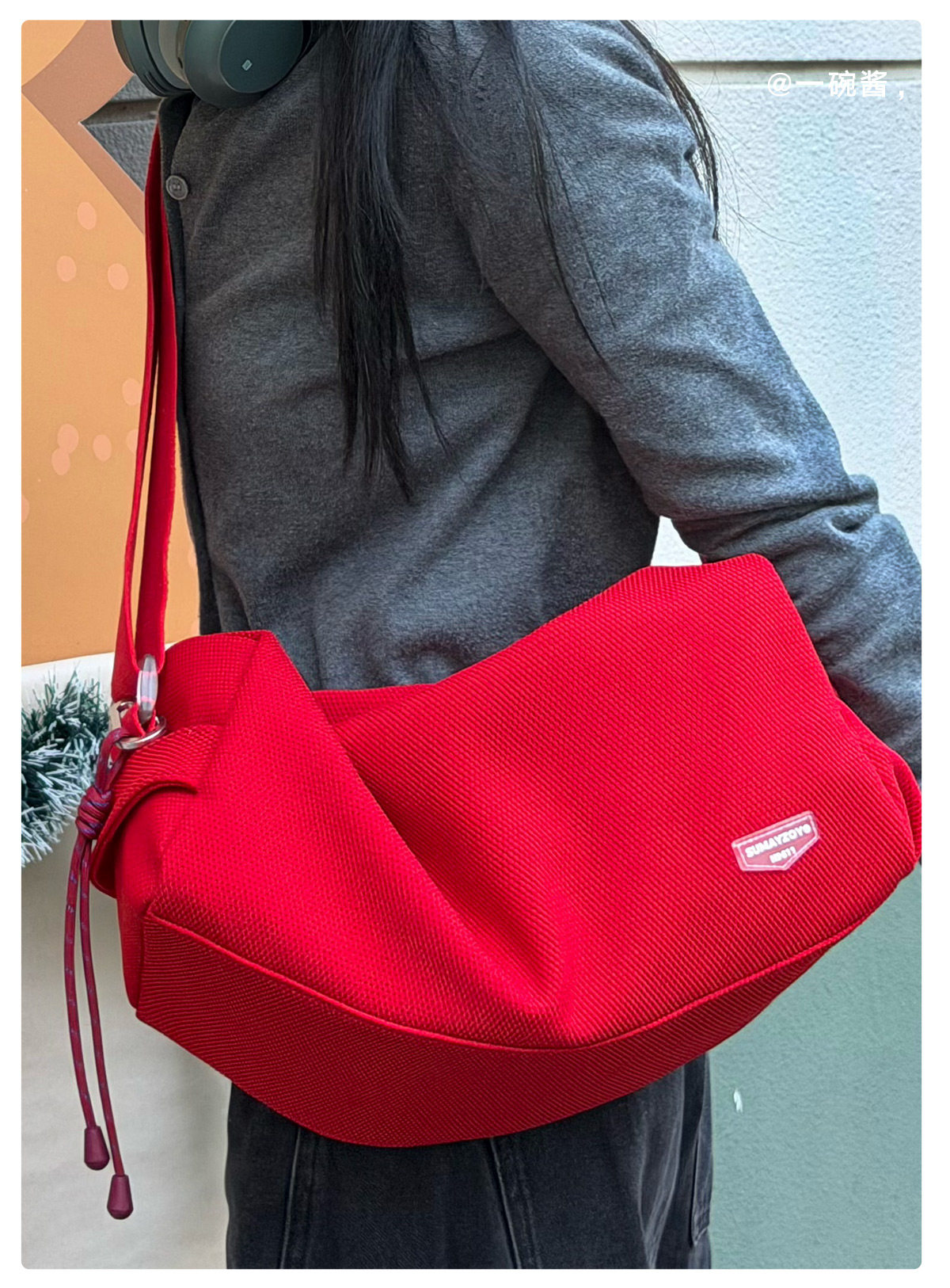 さまよえるシリーズ トラベルショルダーバッグ ピローバッグ ワン