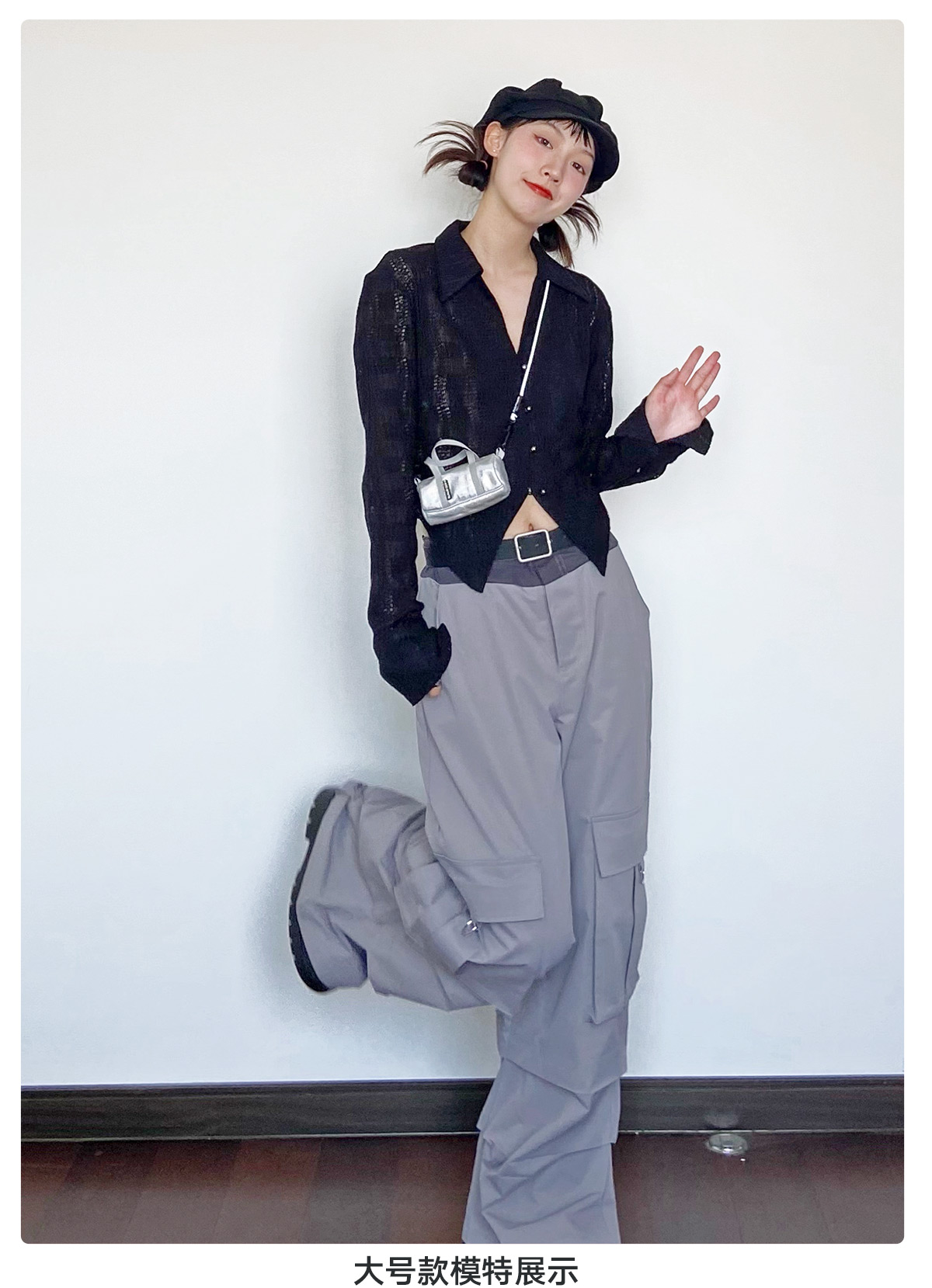 Futuristic metal series mini bag lightweight hanging neck side backpack silver crossbody mobile phone bag fashionable Silver - กระเป๋าแมสเซนเจอร์ - เส้นใยสังเคราะห์ สีเงิน