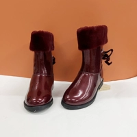 Красные волосы