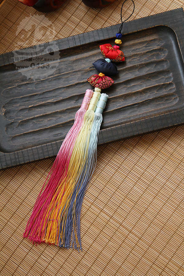 Korea imported mouth ring pendant Bride Hanbok pendant Car pendant Folk pendant H-P07898