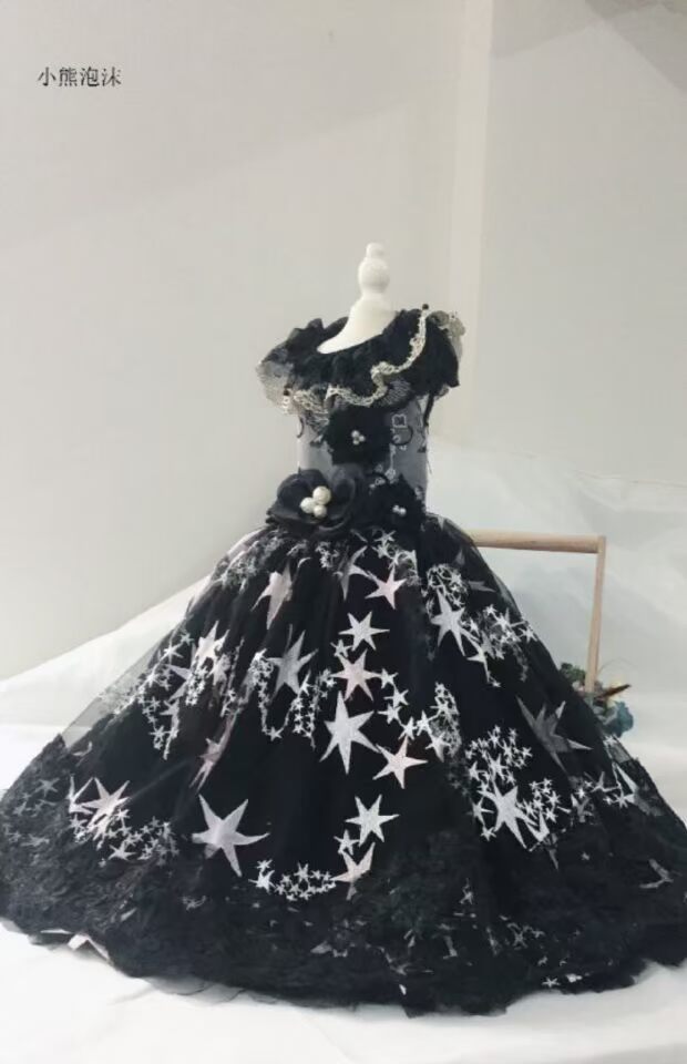 Gấu chó bong bóng quần áo cao cấp sao thêu đuôi váy cưới chụp ảnh sinh nhật lễ hội catwalk - Quần áo & phụ kiện thú cưng áo cho mèo mùa đông
