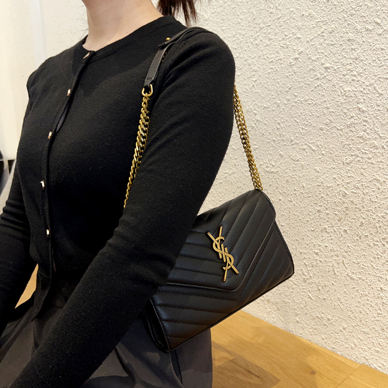 Hong Kong Genuine 2026 New Model Genuine Leather Women's Bag Caviar Envelope Bag Versatile Chain Small Bag Shoulder Bag Crossbody Bag