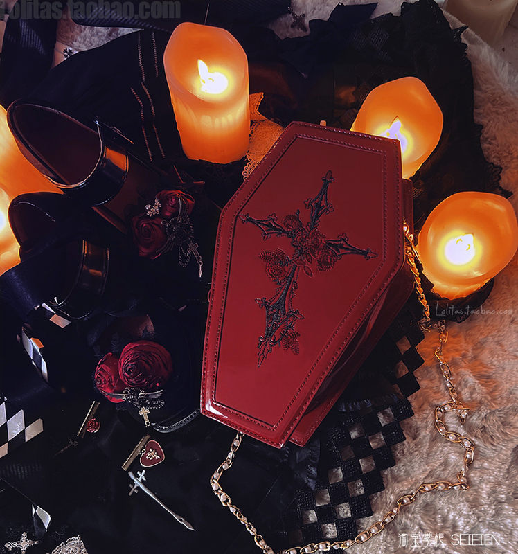 Gothic [Girl Revolution] Rose Rose Cross Wine Red Patent Leather Lolita Bag Pearl Chain Crossbody Bag