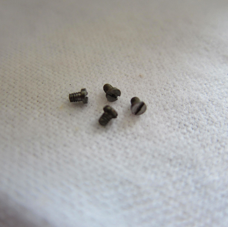 Musical Instrument Accessories Musical Instrument Reed Screw Spring Leaf Screw Saxophone Black Pipe Reed Screw Universal