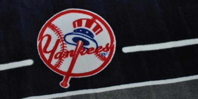 MLB Mỹ Bóng Chày Chuyên Nghiệp League Phiên Bản Giới Hạn Cotton Khăn Tắm Váy Tắm Bãi Biển Khăn 	gậy bóng chày supreme