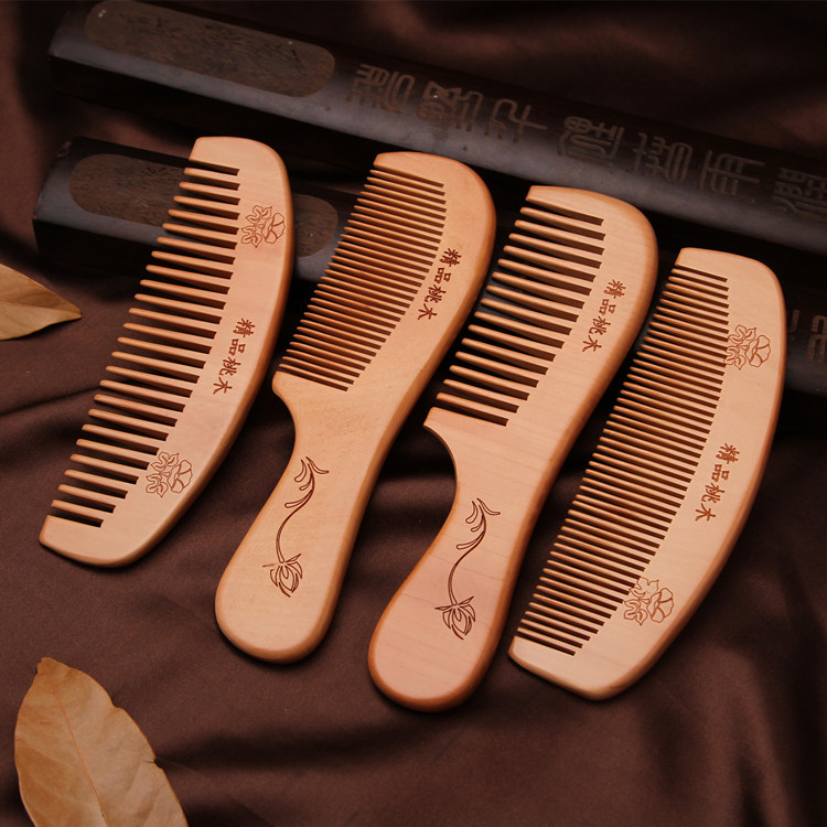Large peach wood comb curling hair comb massage comb anti-static natural wood hairdressing small comb hair hair hair hair hair comb
