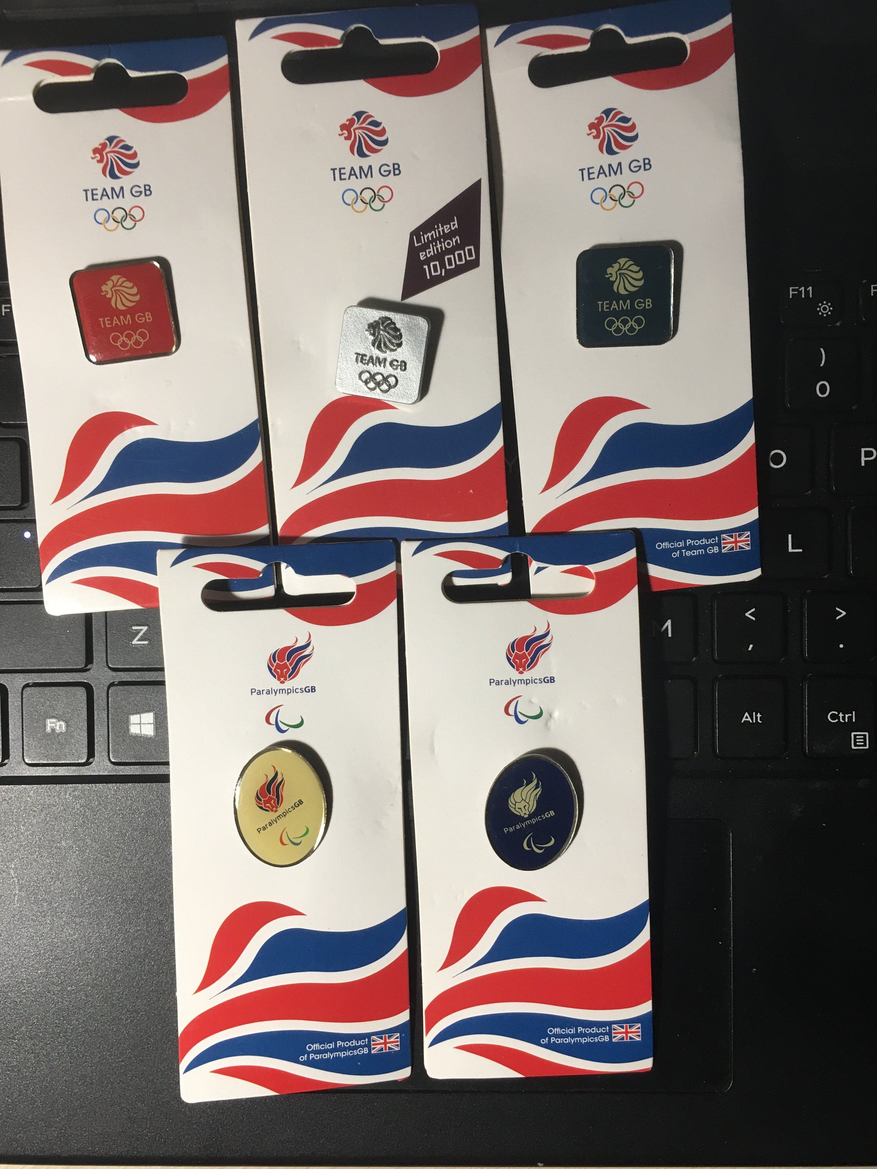 2012 London Olympic badge British Olympic and Paralympic badge LOGO badge single with original packaging
