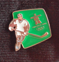 2010 Vancouver Winter Olympics badges sports badges ice hockey badges