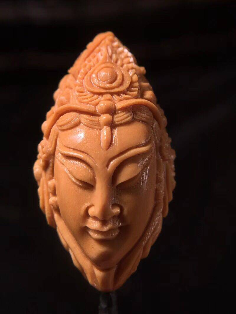 Olive Nucleus Sculpture Single Paper Play Collection of Handicrafts Pengui Nazi Face Accessories