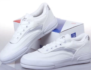 Подлинная обратная сила студентов WS-16.WS-6B.WV-2.601 Черно-белый.