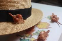 Leye Handmade Original Embroidered Acorn Brooch Plant Brooch Gift