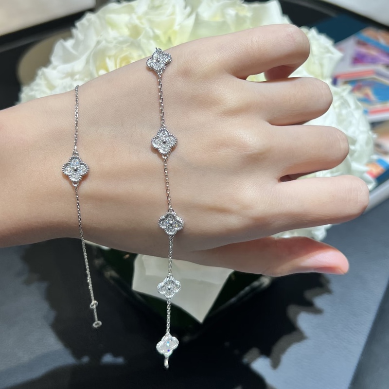 Vca Van Cleef & Arpels Sweet Alhambra White Gold Full Diamond 6-Flower Four-Leaf Clover Bracelet for Women, Early Adopter First