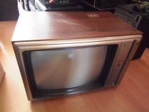 Original Japanese wood shell Toshiba TOSHIBAC-2031Z color TV
