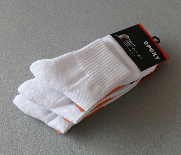3 đôi vớ nam bằng vải cotton nam dày màu trắng tinh khiết vớ thể thao thông thường trong ống vớ nam dày vớ cao cổ