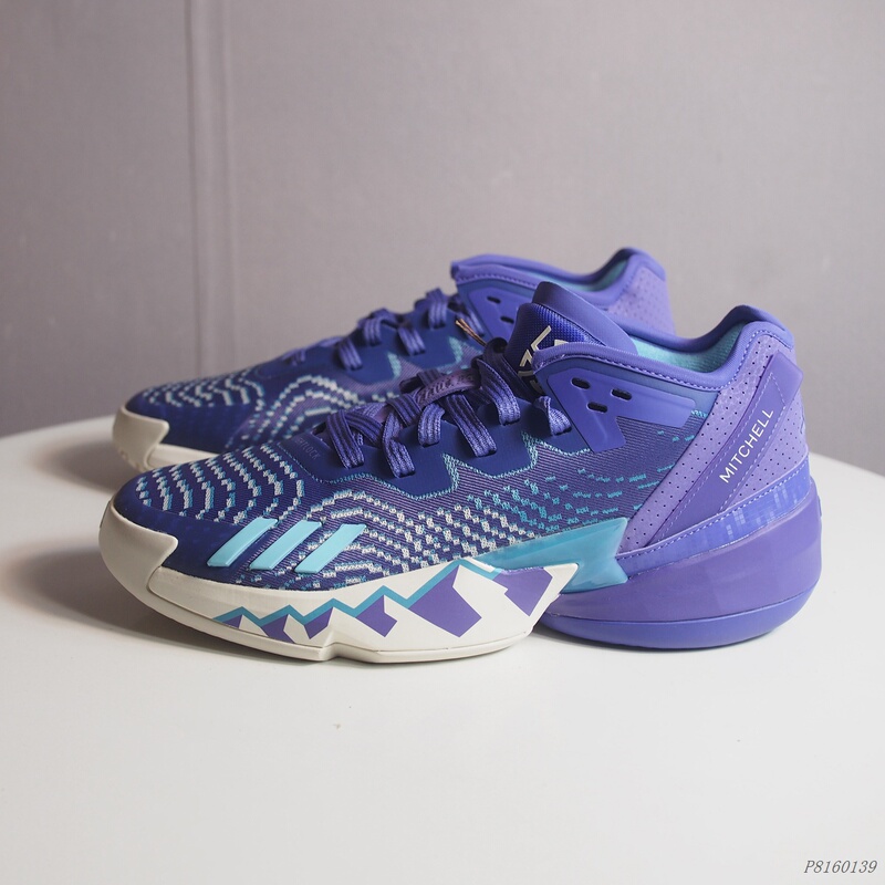 Adidas D.O.N Issue 4m Chel 4Th Generation Men's Low-Top Wear-Resistant Anti-Slip Basketball Shoes Hr0710