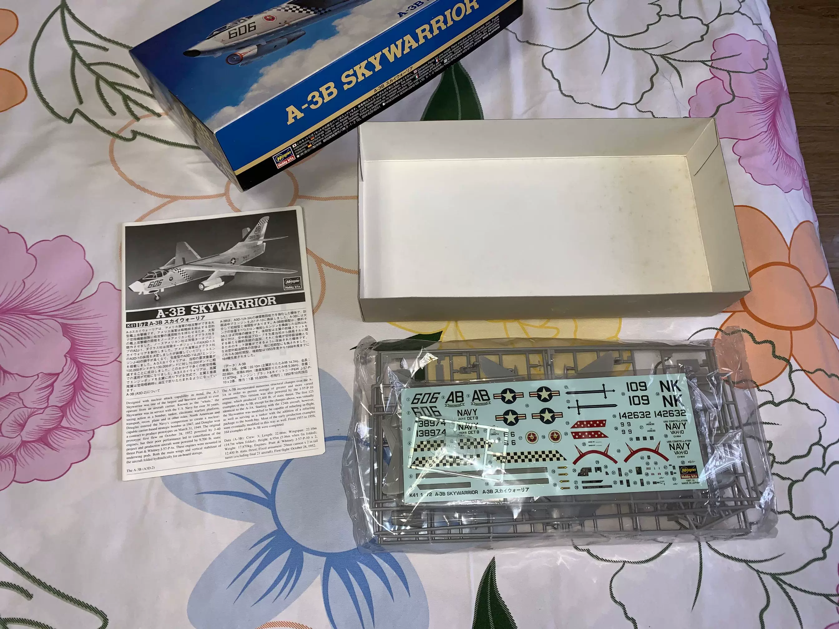 Хасегавa 04041 1/72 американский A-3B Sky Warrior палубный штурмовик, модель с огурцом
