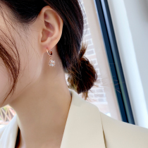 Earrings earrings 2021 New Tide short earrings temperament senior atmospheric rose gold earrings womens wild hair short hair