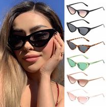 Vintage Cat Eye Sunglasses for Women Small Frame Retro Sunglasses