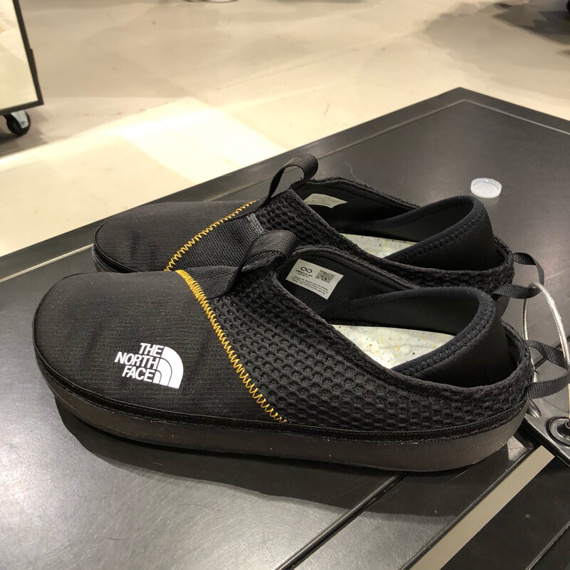 The North Face Unisex Camping Shoes, Casual Style, No Shoe Box Included by Default, Comfortable and Breathable The North Face Unisex Camping Shoes, Casual Style, No Shoe Box Included by Default, Comfortable and Breathable
