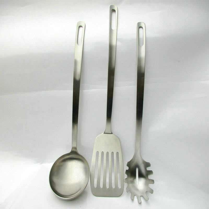 Good cargo 304 steel ladle lo mein ladle fried spade hotel restaurant chafpot ladle home stir-fry ladle leakage spade porridge ladle
