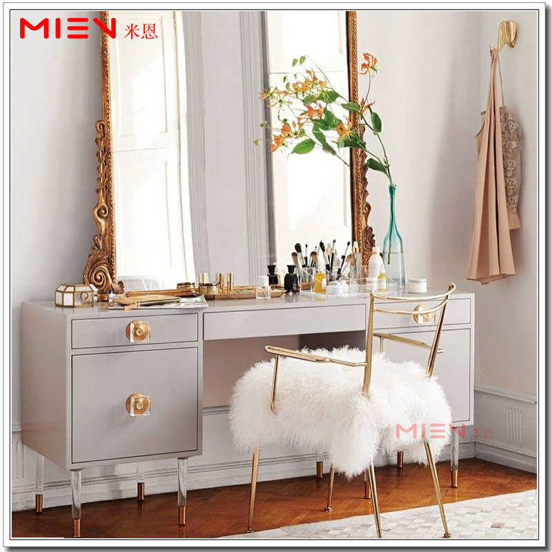 Nordic modern bedroom ins wind dressing table net red French dressing table light luxury multi-functional transparent foot dressing table