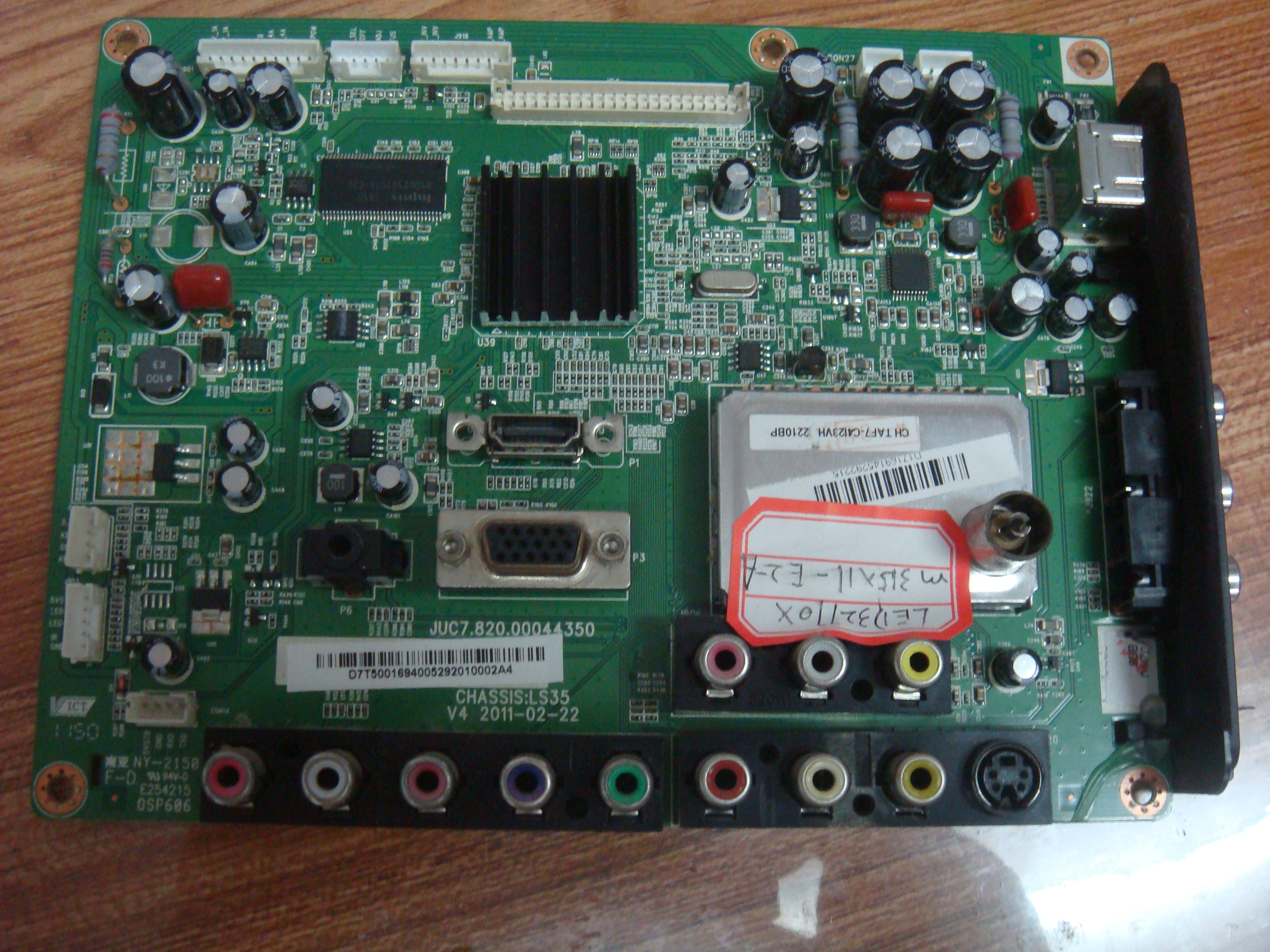 Original dress Changhong LED32770X motherboard JUC7 820 00044350 screen M315X11-E2-A