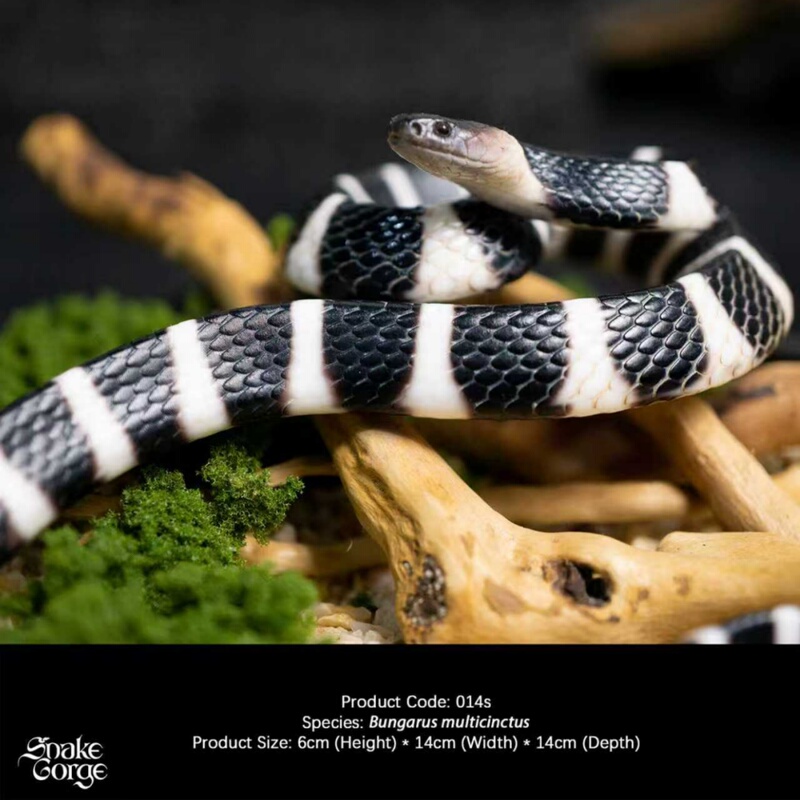 Snakegorge Thousand Snake Valley Silver Ring Snake Taipan Black Mamba Snake Resin Figurine Statue Model Craft Ornament